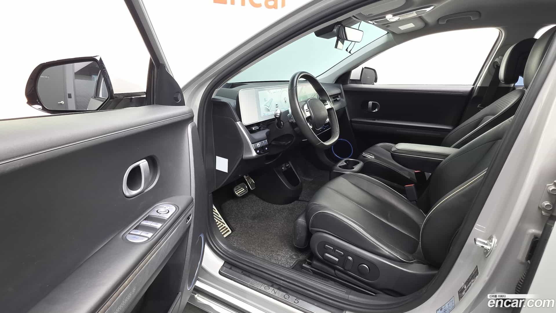 Ioniq5 Hyundai 2022.5-INNER-010