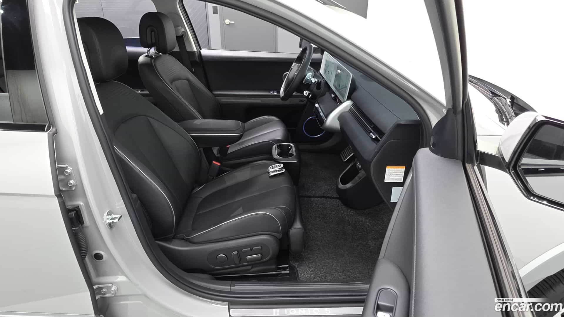 Ioniq5 Hyundai 2022.5-INNER-036