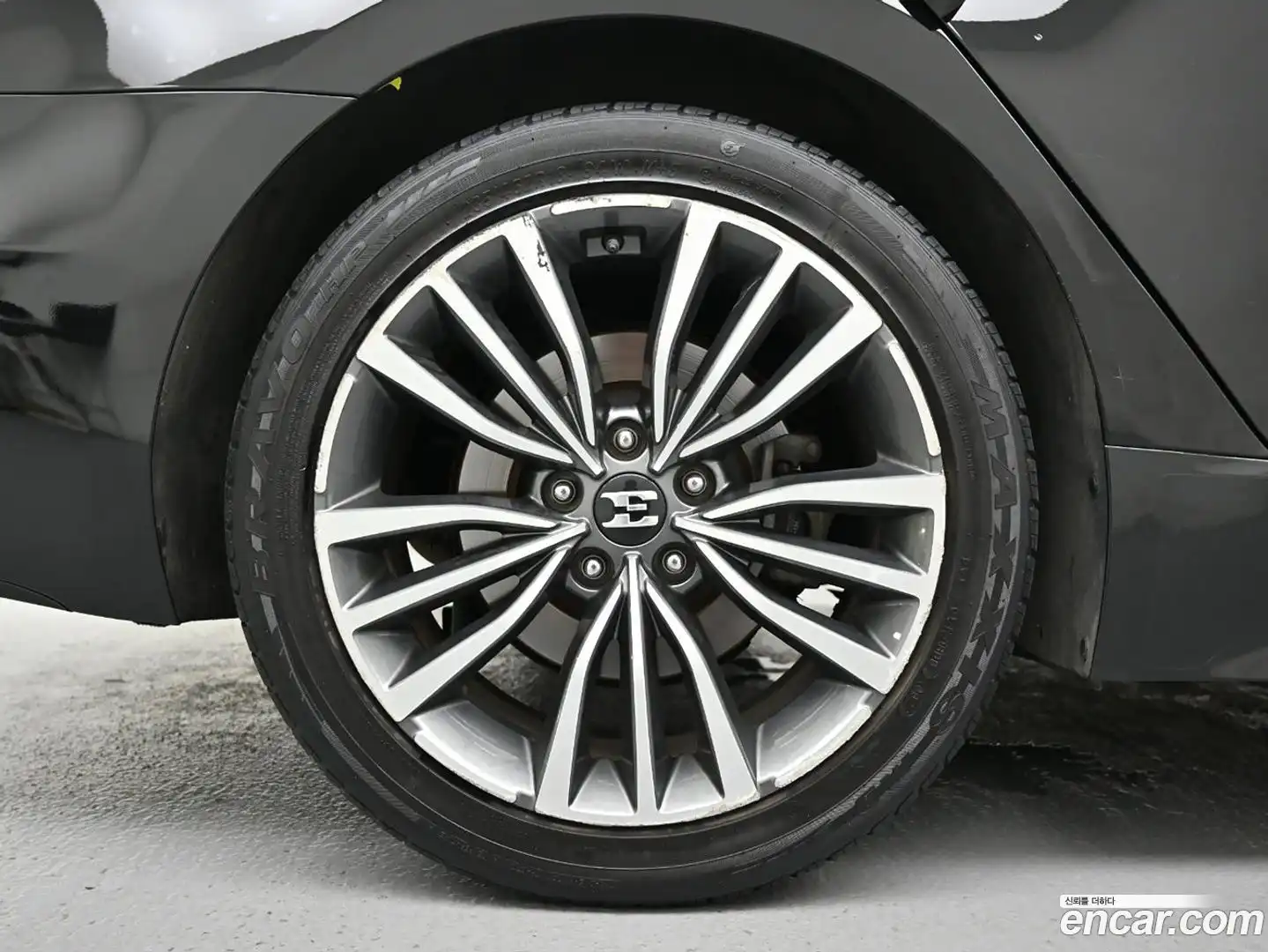 Stinger Kia 2017.8-OUTER-005
