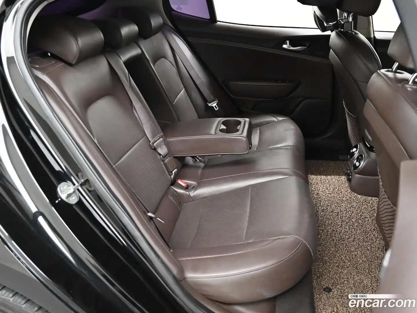 Stinger Kia 2017.8-OPTION-016