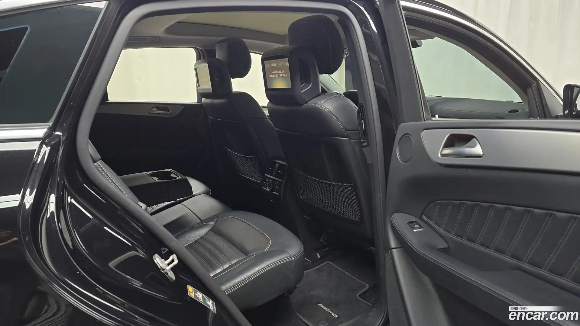 GLE-Class Mercedes-Benz 2017.4-OPTION-016