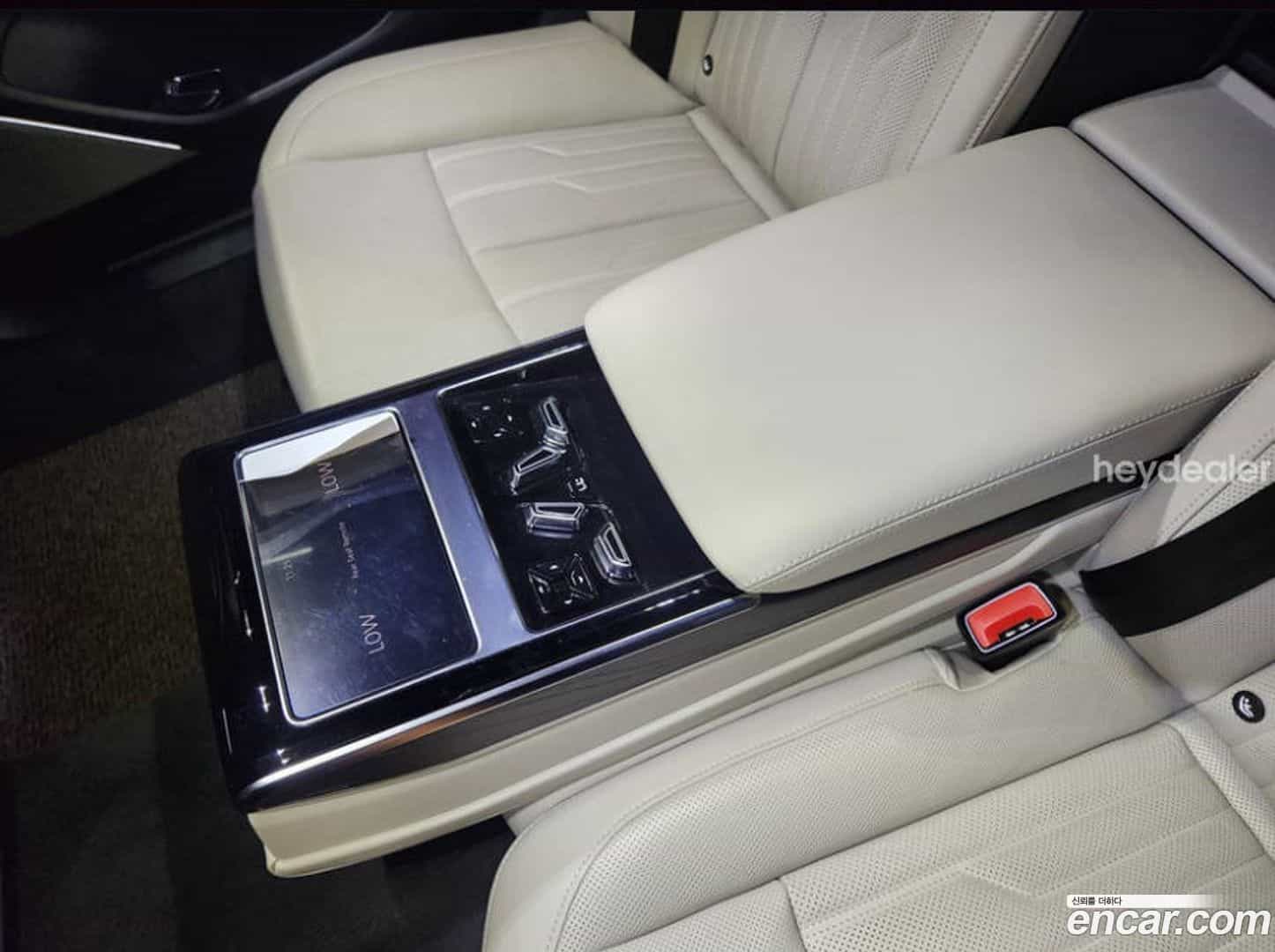 A8 Audi 2023.7-OPTION-019