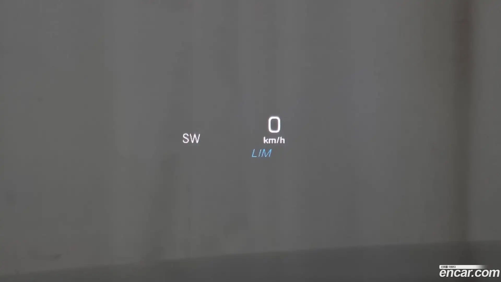E-Class Mercedes-Benz 2019.0-OPTION-021
