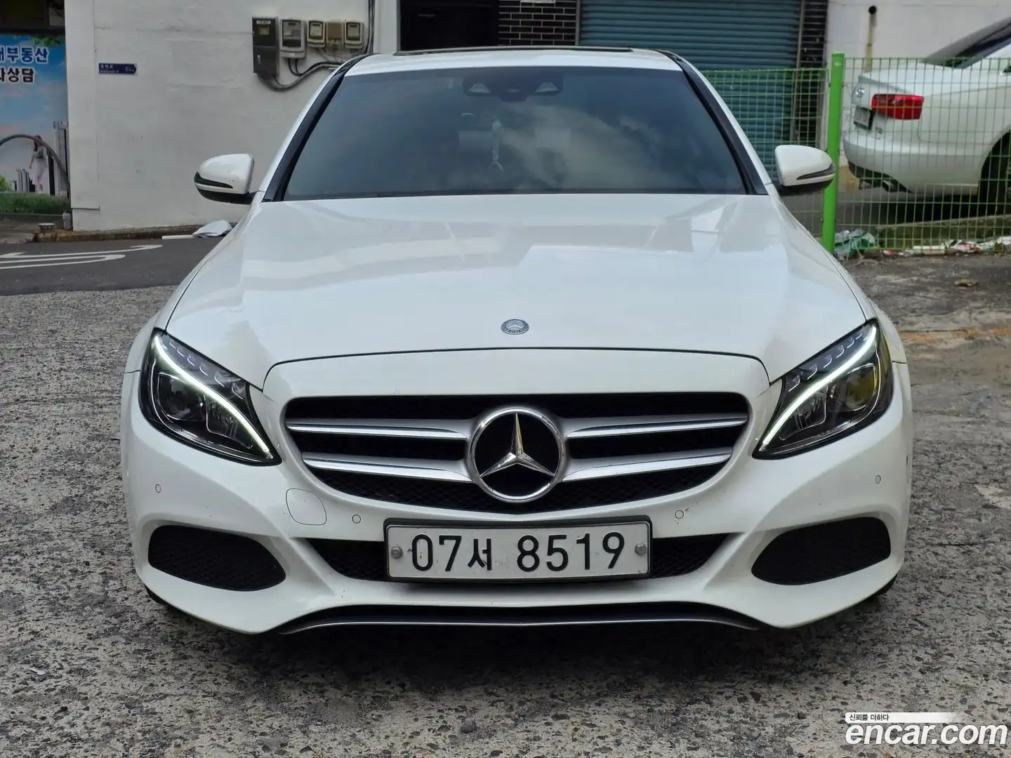C-Class Mercedes-Benz 2017.2-OUTER-005
