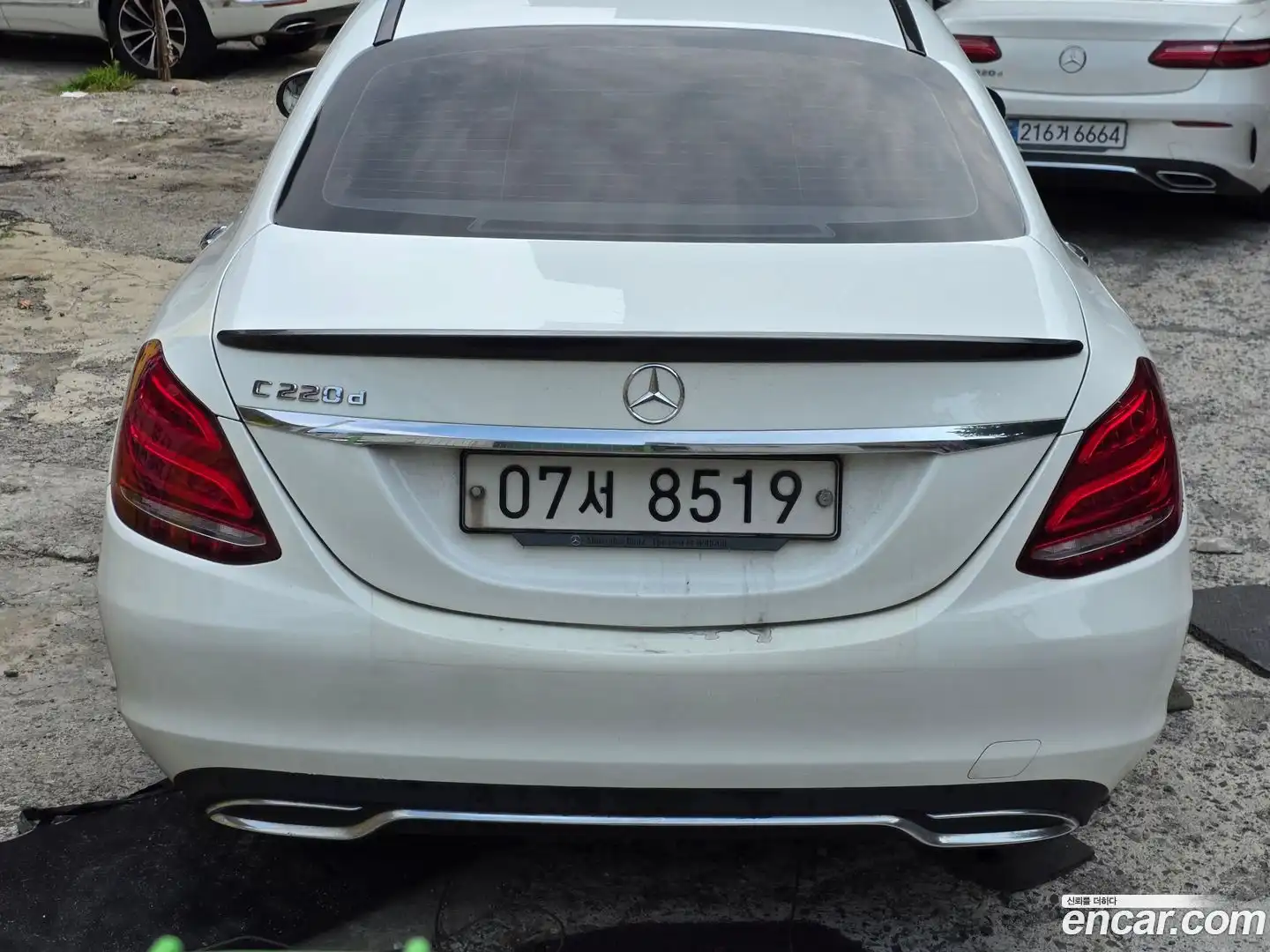 C-Class Mercedes-Benz 2017.2-OUTER-006