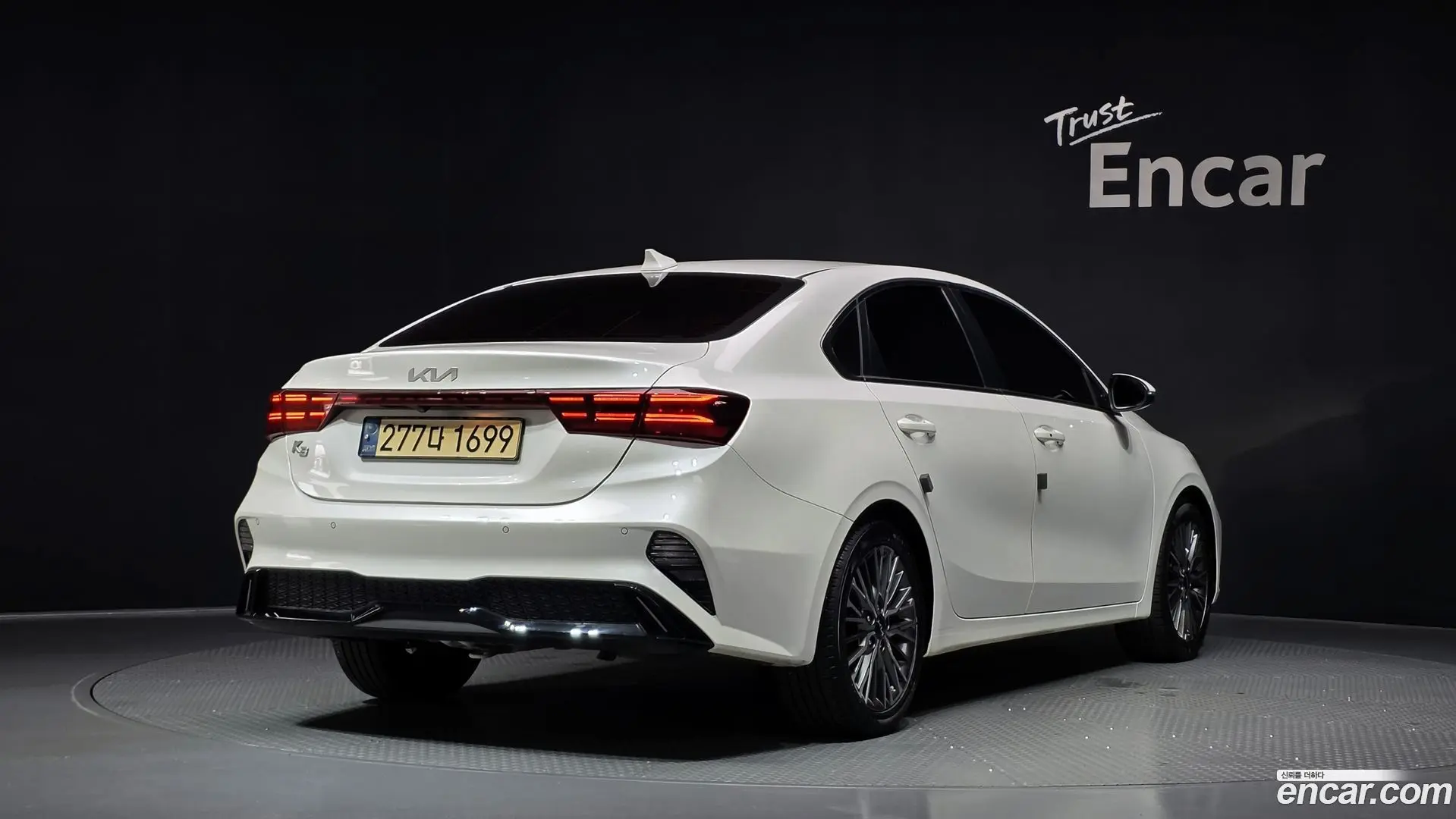 Main__Slider__Photo:K3 Kia 2021.5-1