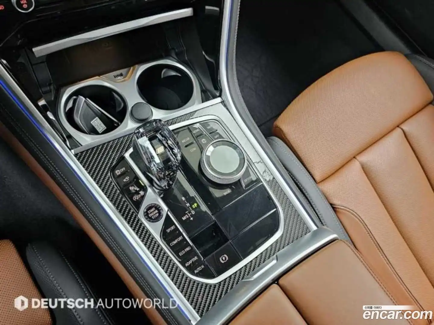 8-Series BMW 2025.4-INNER-009