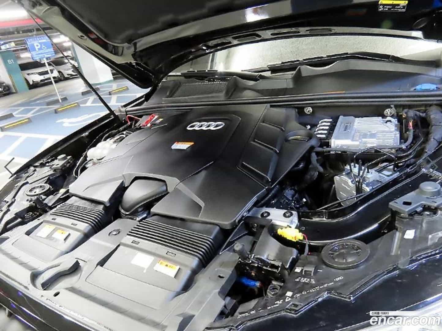 Q7 Audi 2022.7-OPTION-023