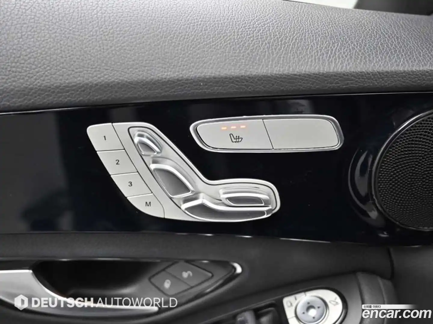 C-Class Mercedes-Benz 2019.10-OPTION-021