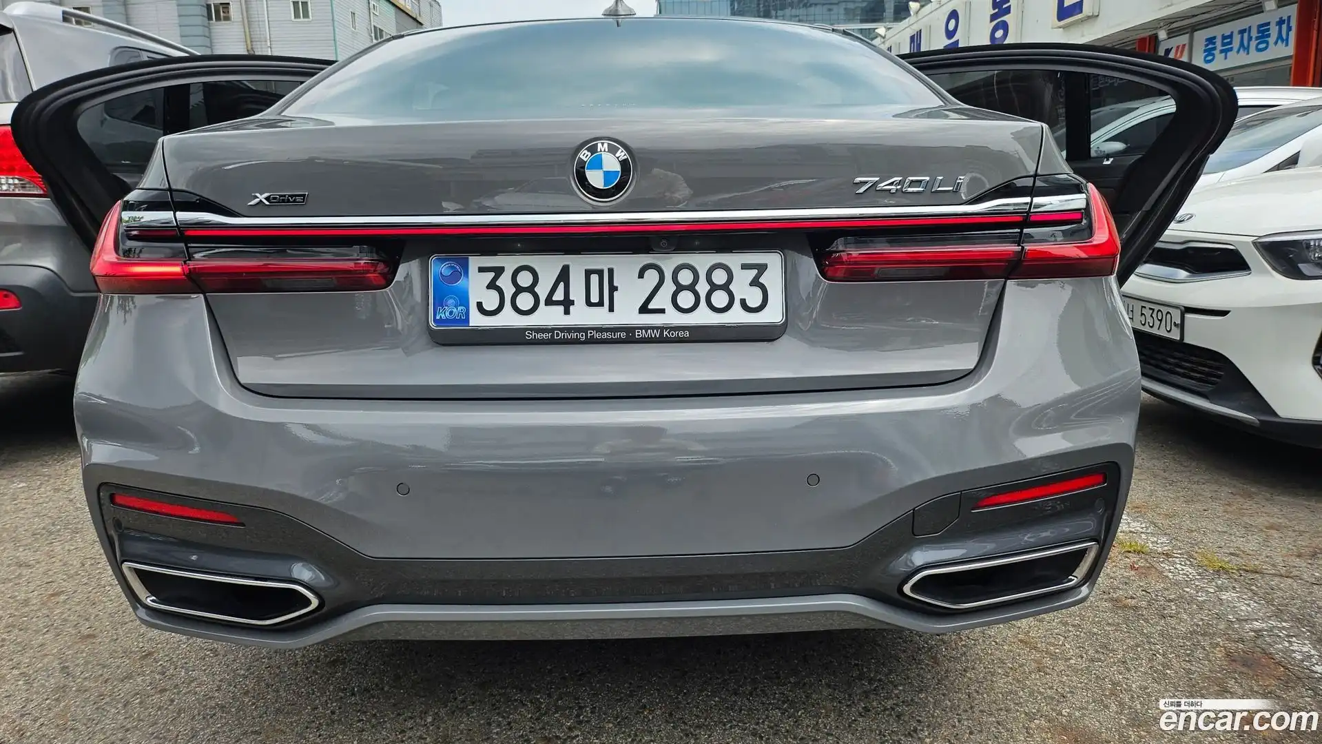 7-Series BMW 2021.4-OUTER-004