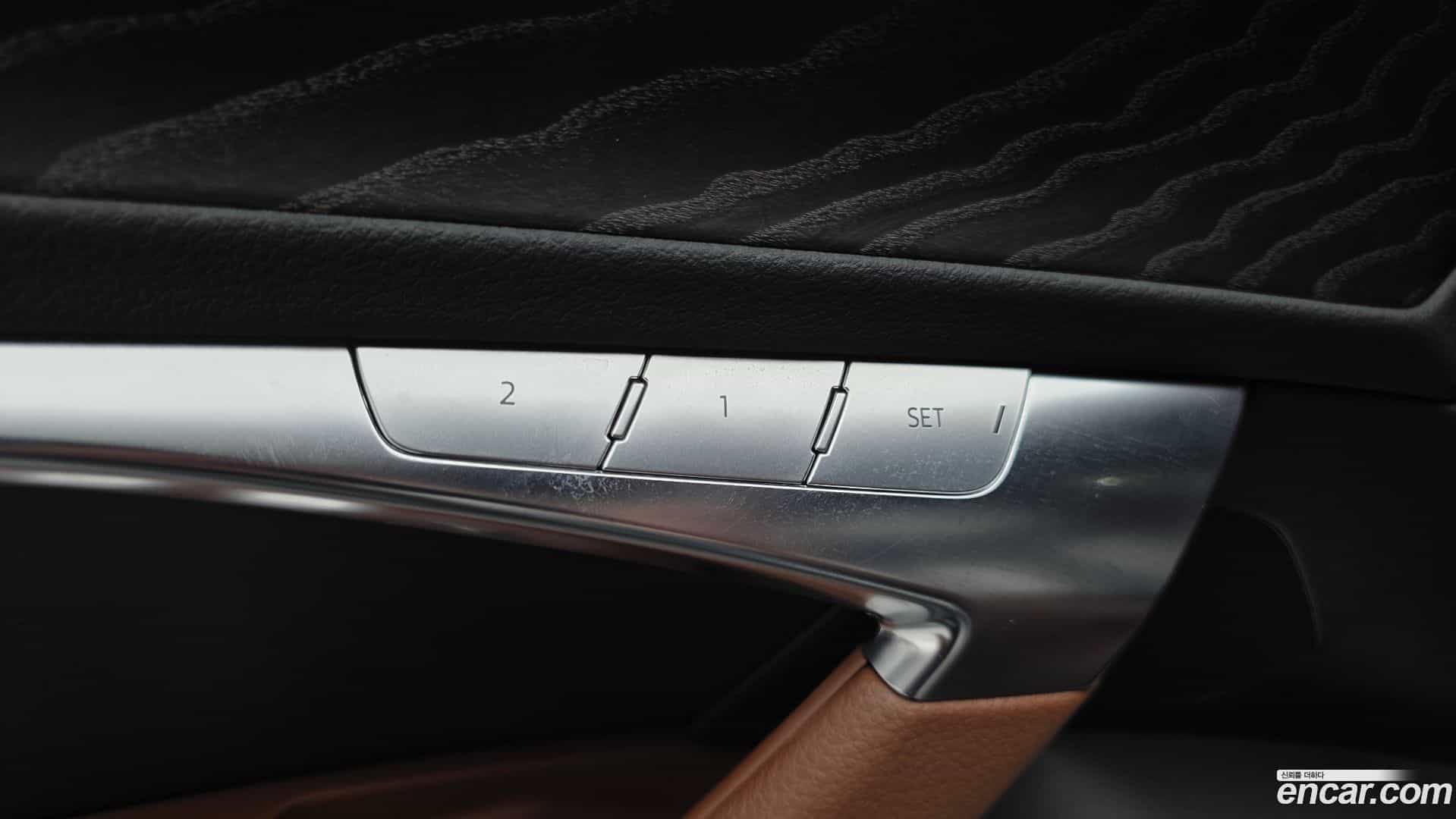 A6 Audi 2020.8-OPTION-044