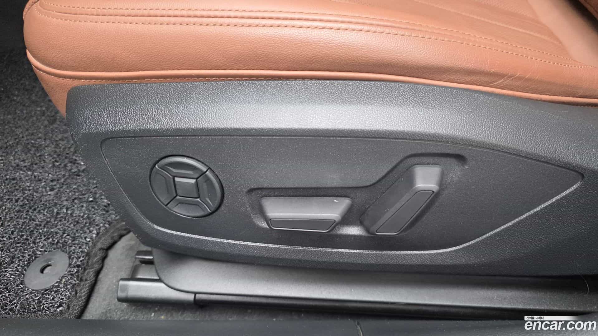 A6 Audi 2020.8-OPTION-045