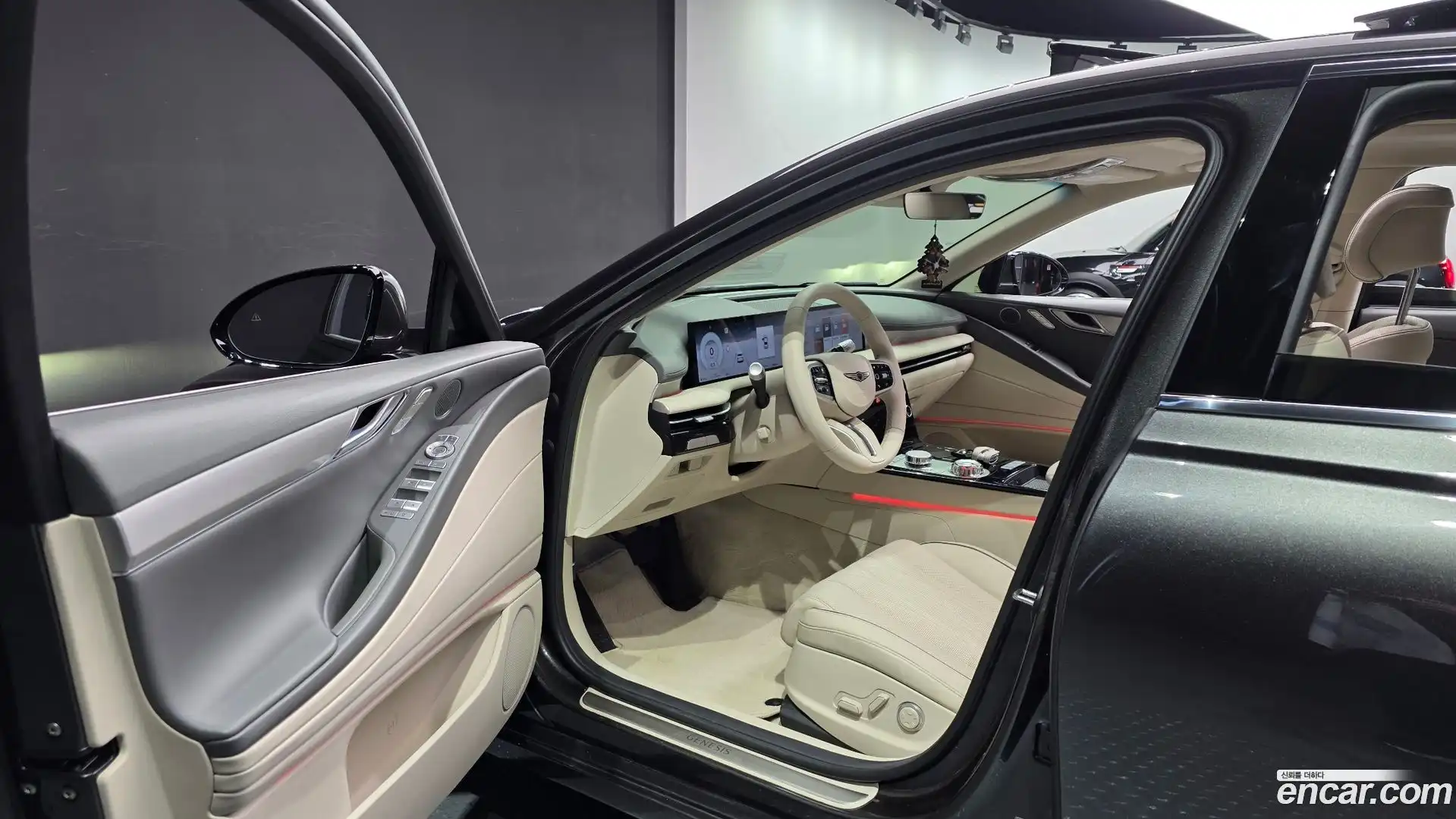 G80 Genesis 2025.3-INNER-010