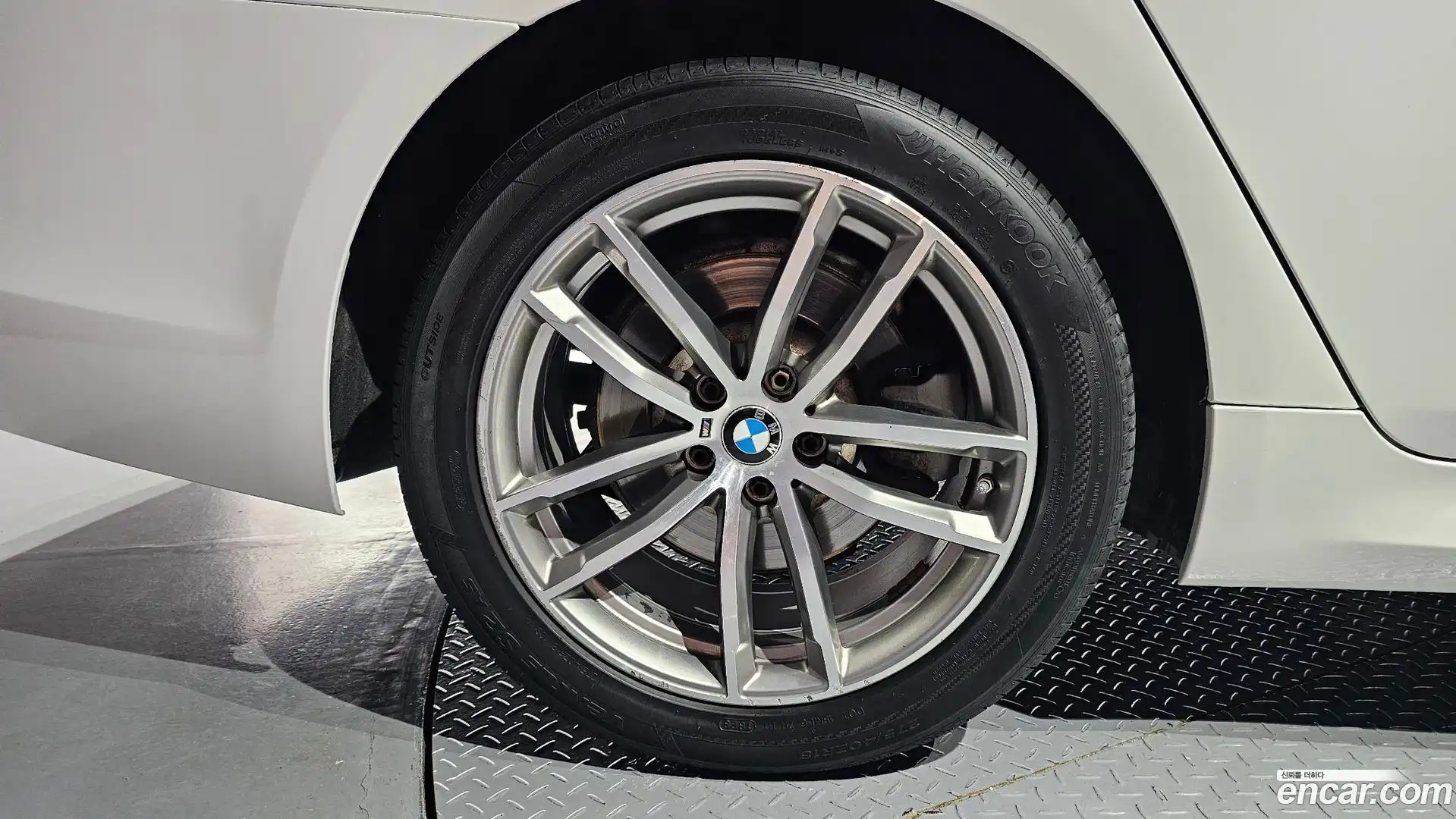 5-Series BMW 2017.8-OUTER-005