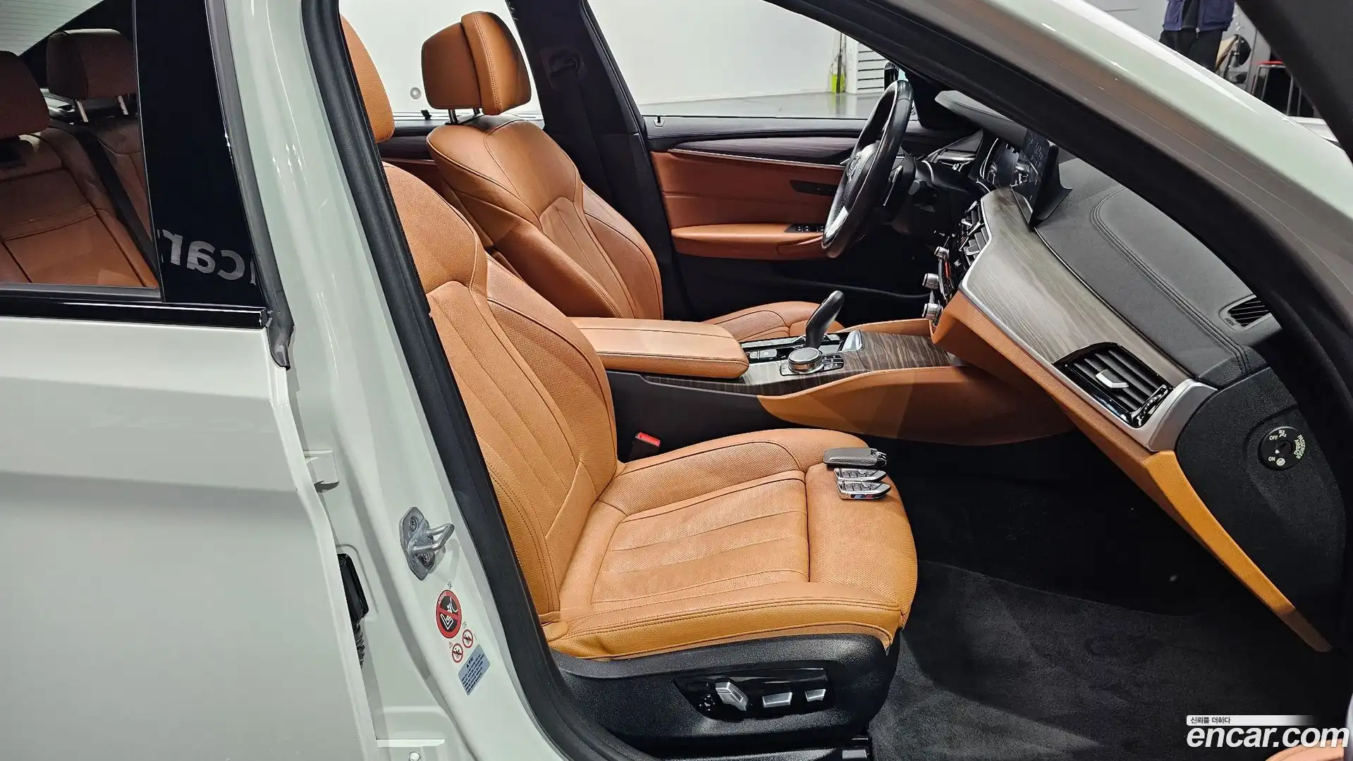 5-Series BMW 2017.8-INNER-010