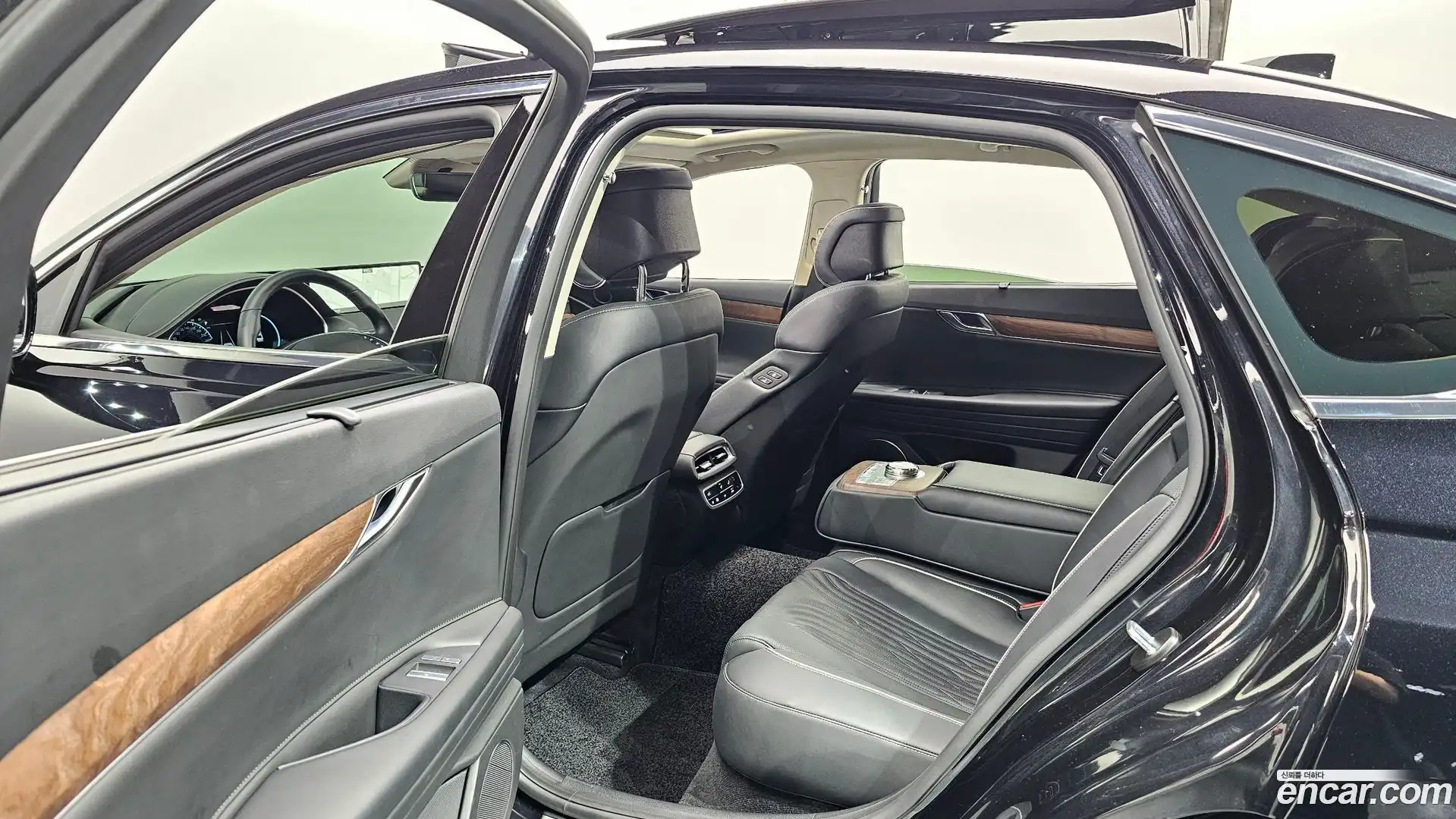 G80 Genesis 2023.4-OPTION-015