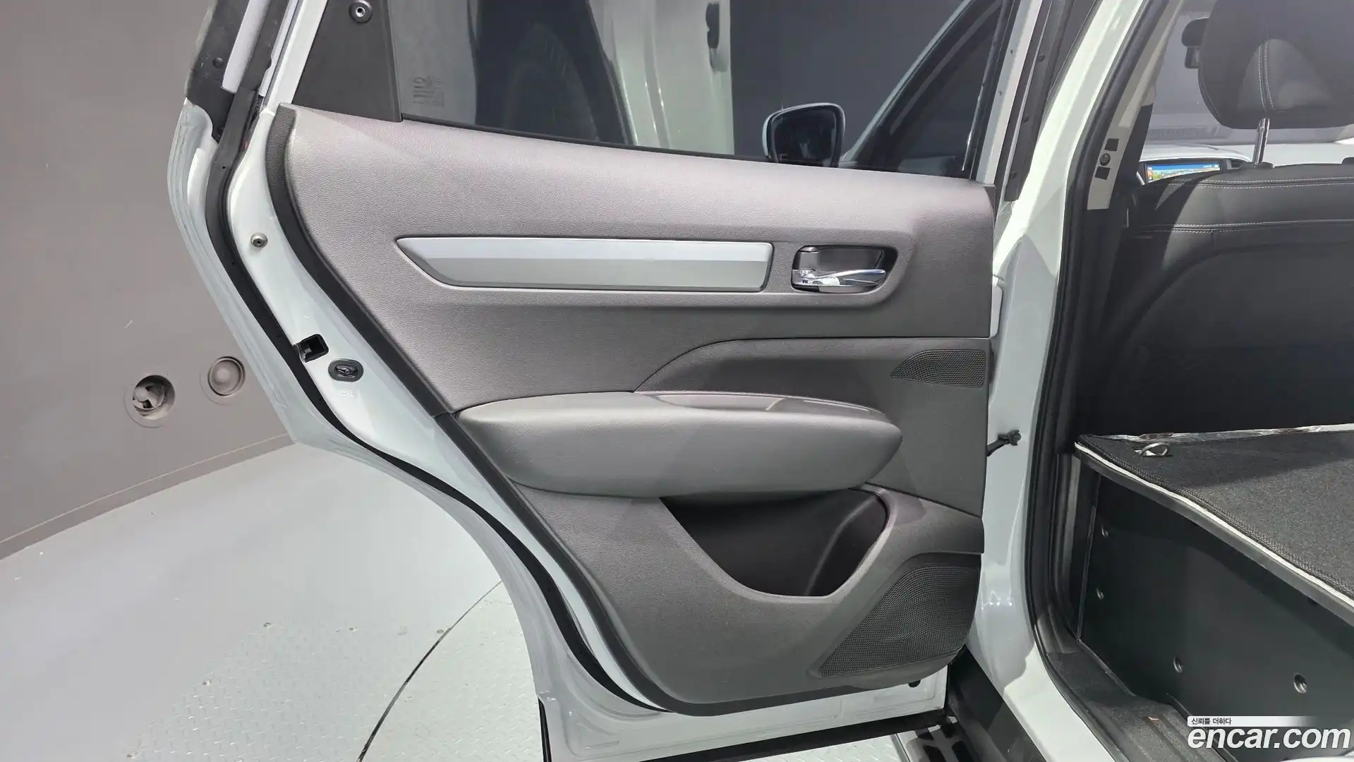 QM6 Renault Korea 2023.2-INNER-035
