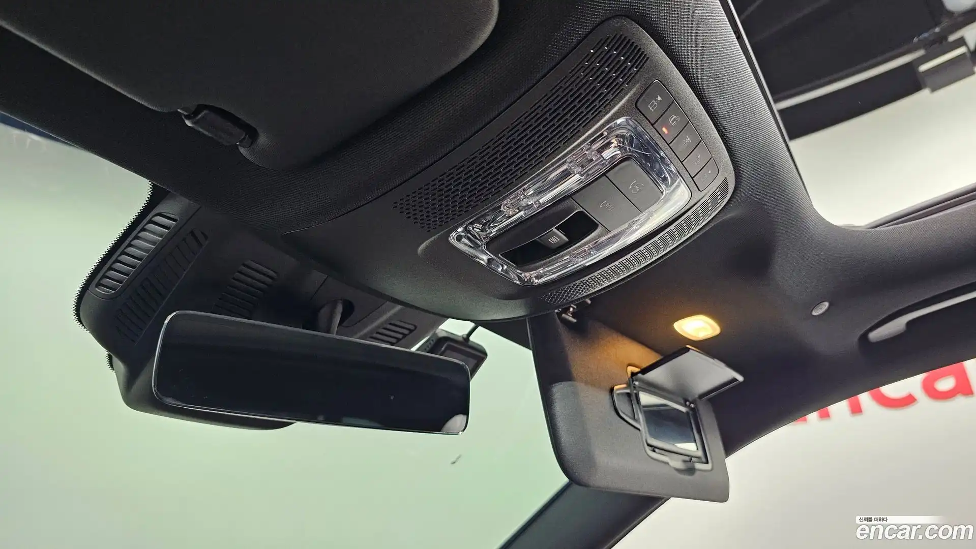 EQA Mercedes-Benz 2023.10-OPTION-041
