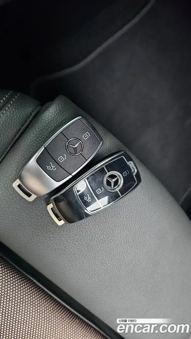 EQA Mercedes-Benz 2023.10-OPTION-043