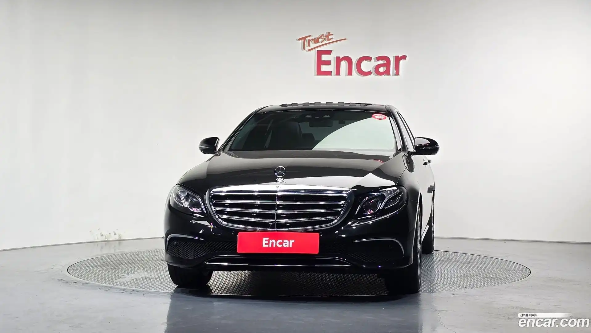 E-Class Mercedes-Benz 2018.3-OUTER-003