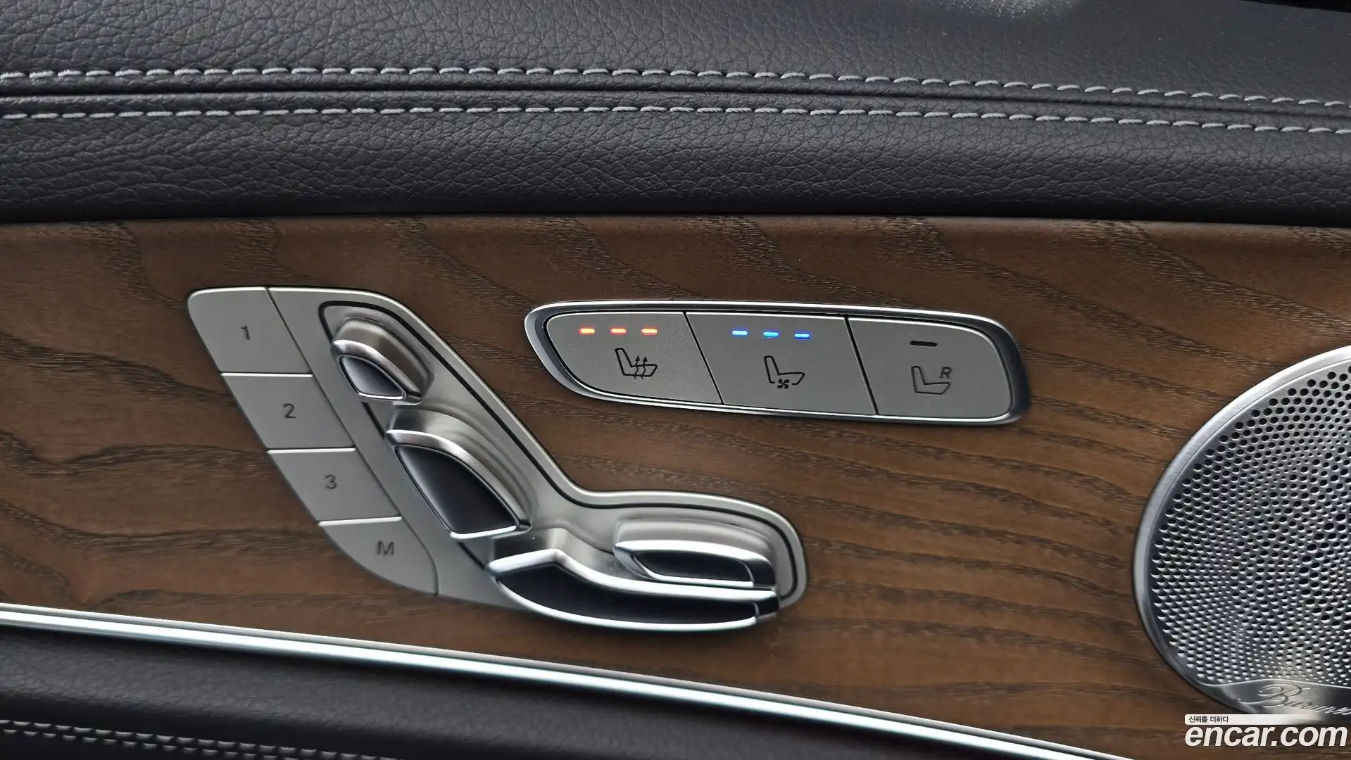 E-Class Mercedes-Benz 2018.3-OPTION-041