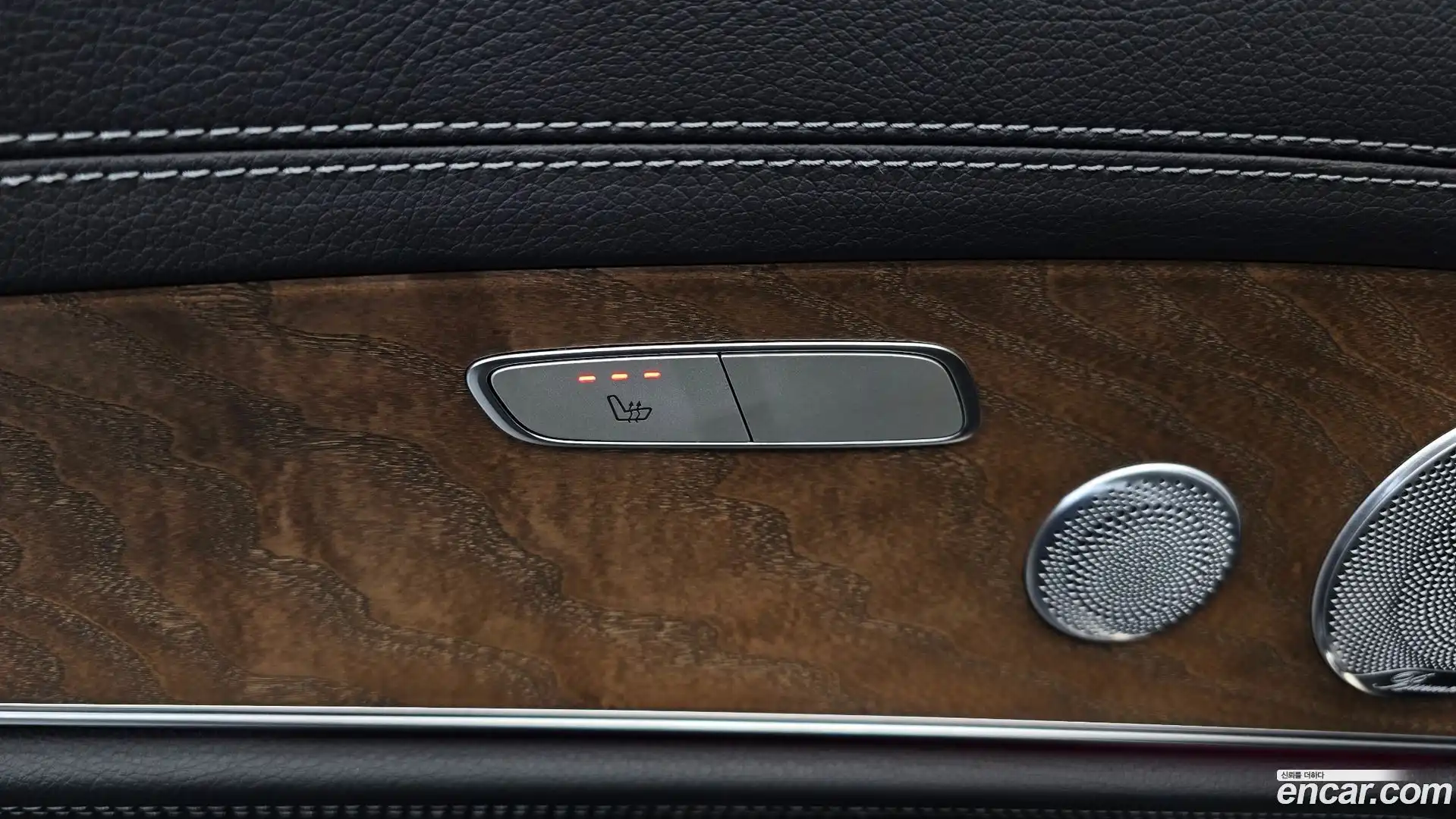 E-Class Mercedes-Benz 2018.3-OPTION-044