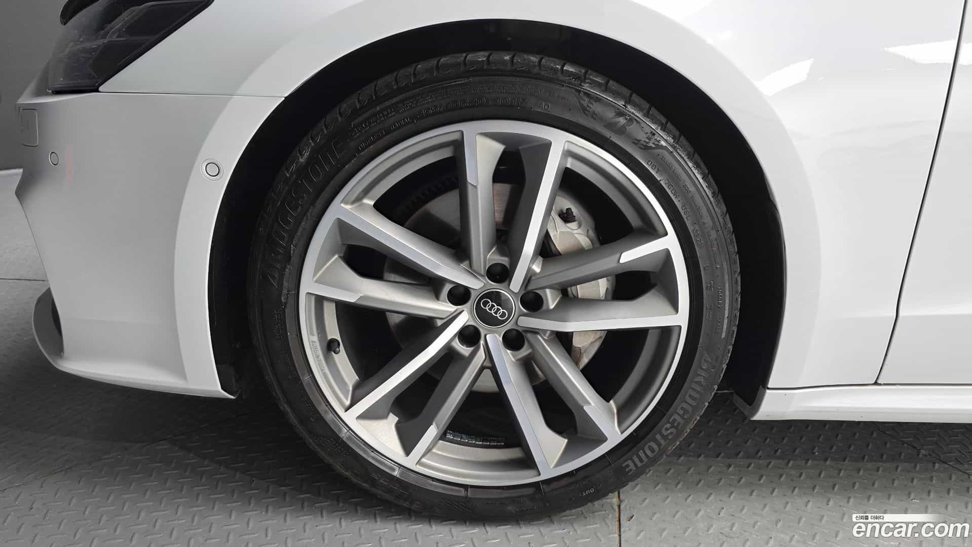 A7 Audi 2023.10-OUTER-005