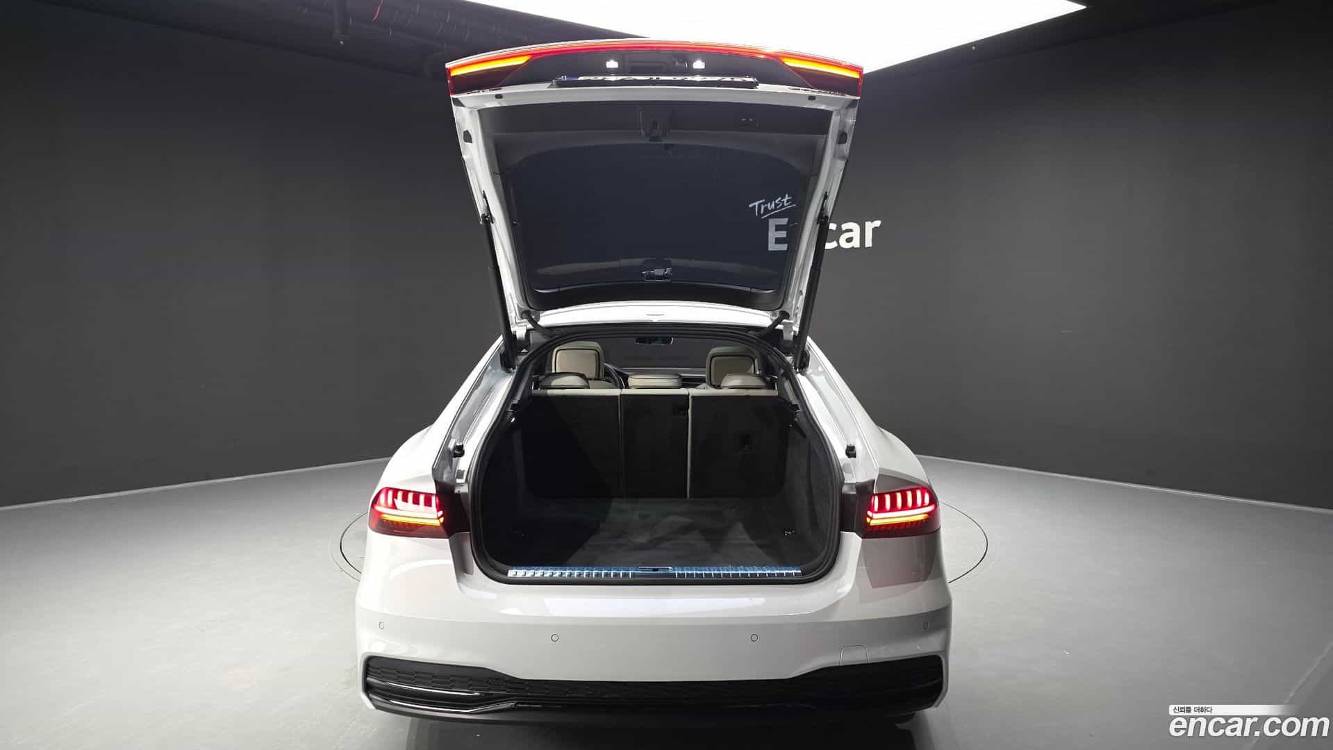 A7 Audi 2023.10-OPTION-024