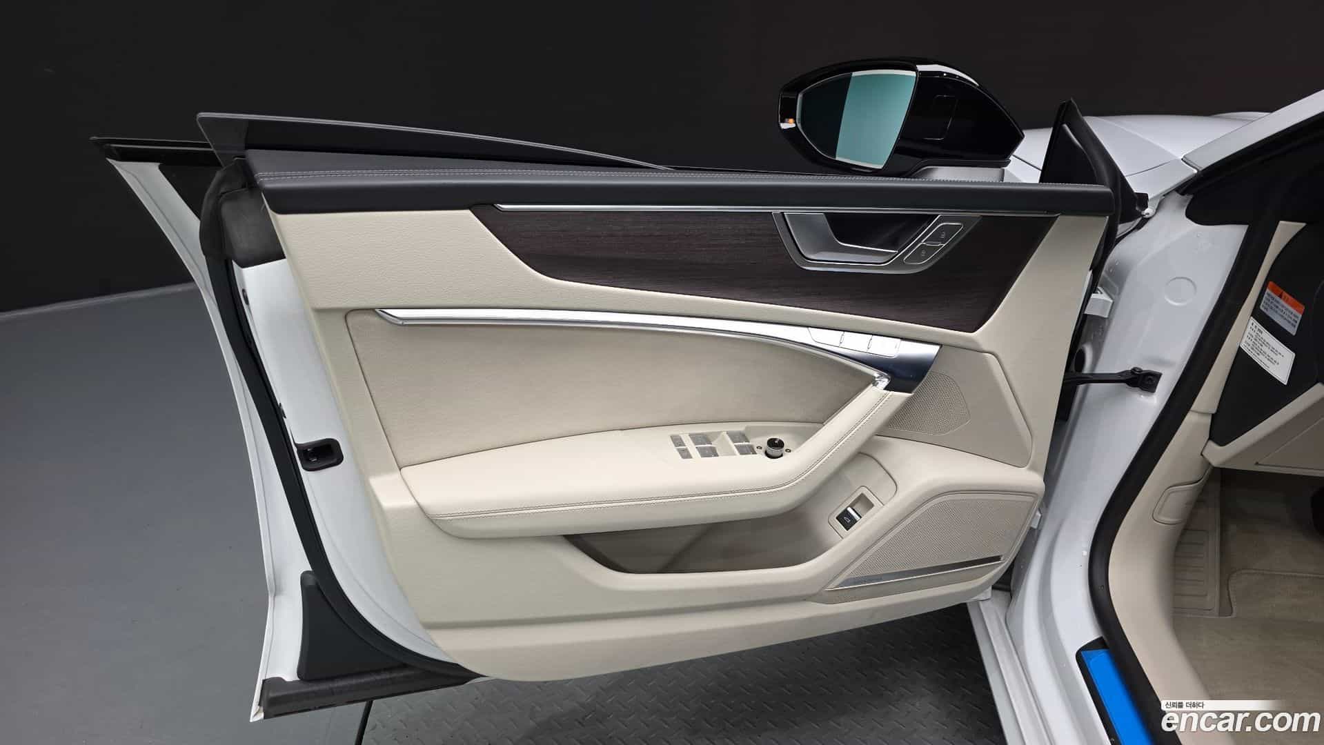 A7 Audi 2023.10-INNER-034