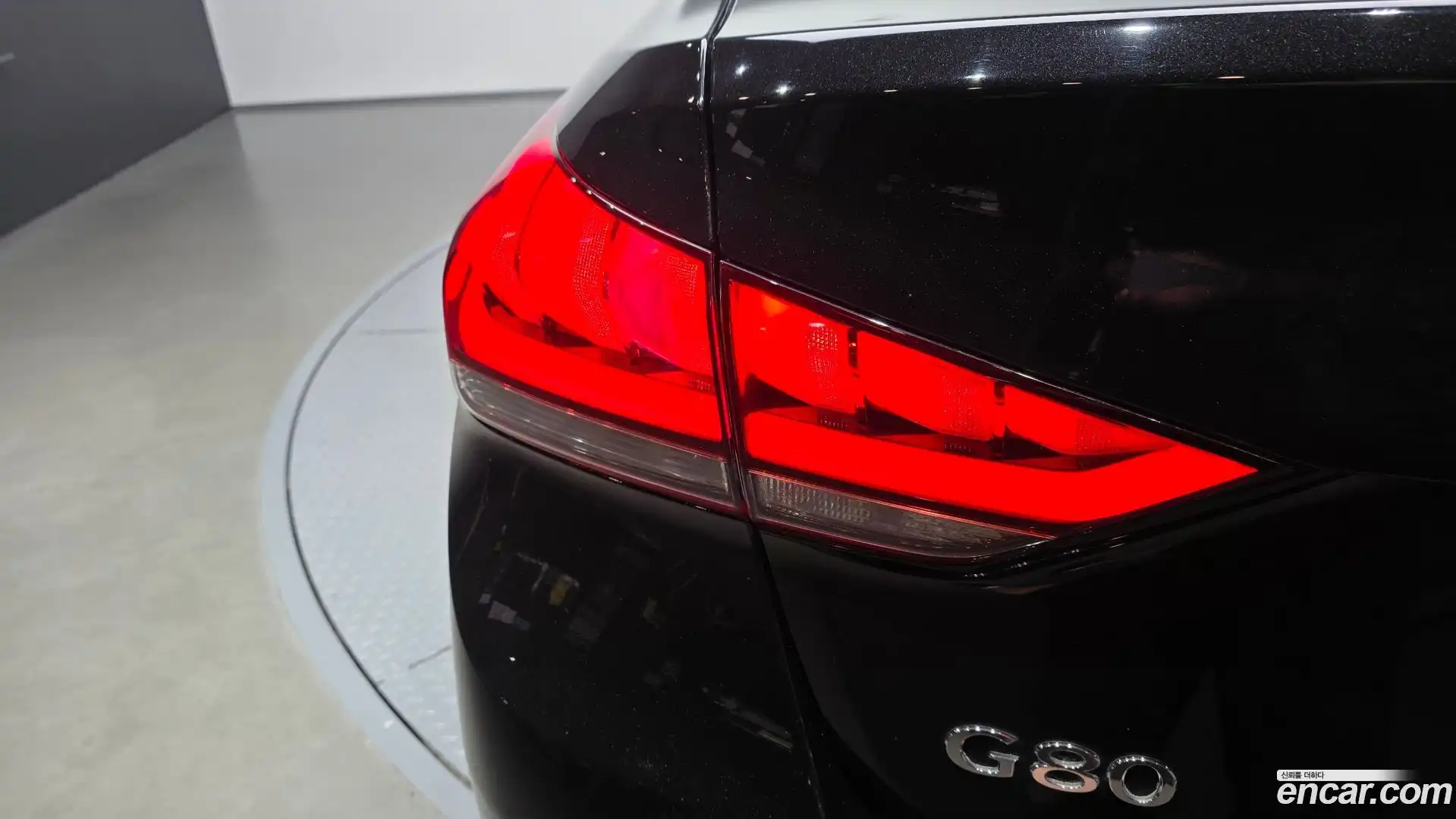G80 Genesis 2017.5-OUTER-033