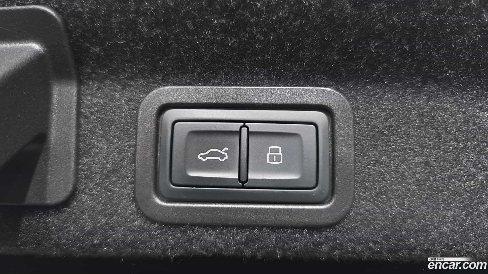 A6 Audi 2025.5-OPTION-044