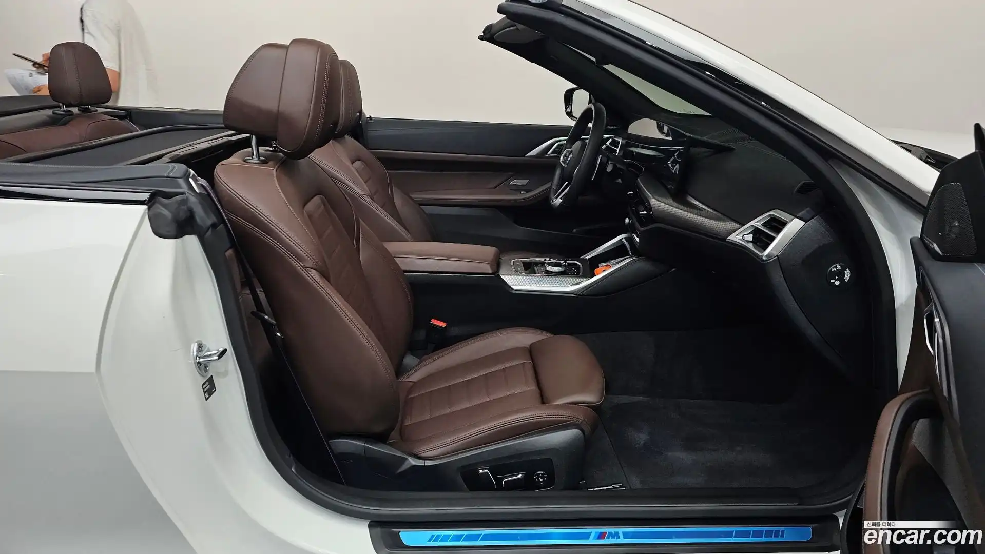4-Series BMW 2025.9-INNER-036