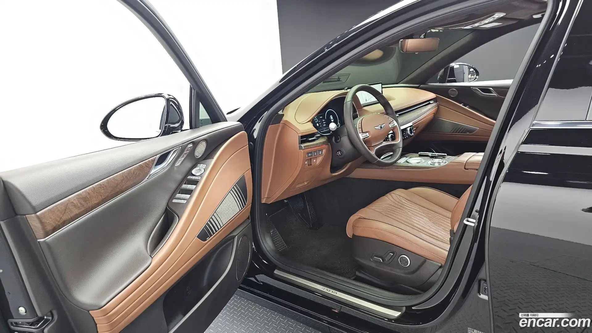 G80 Genesis 2022.4-INNER-010