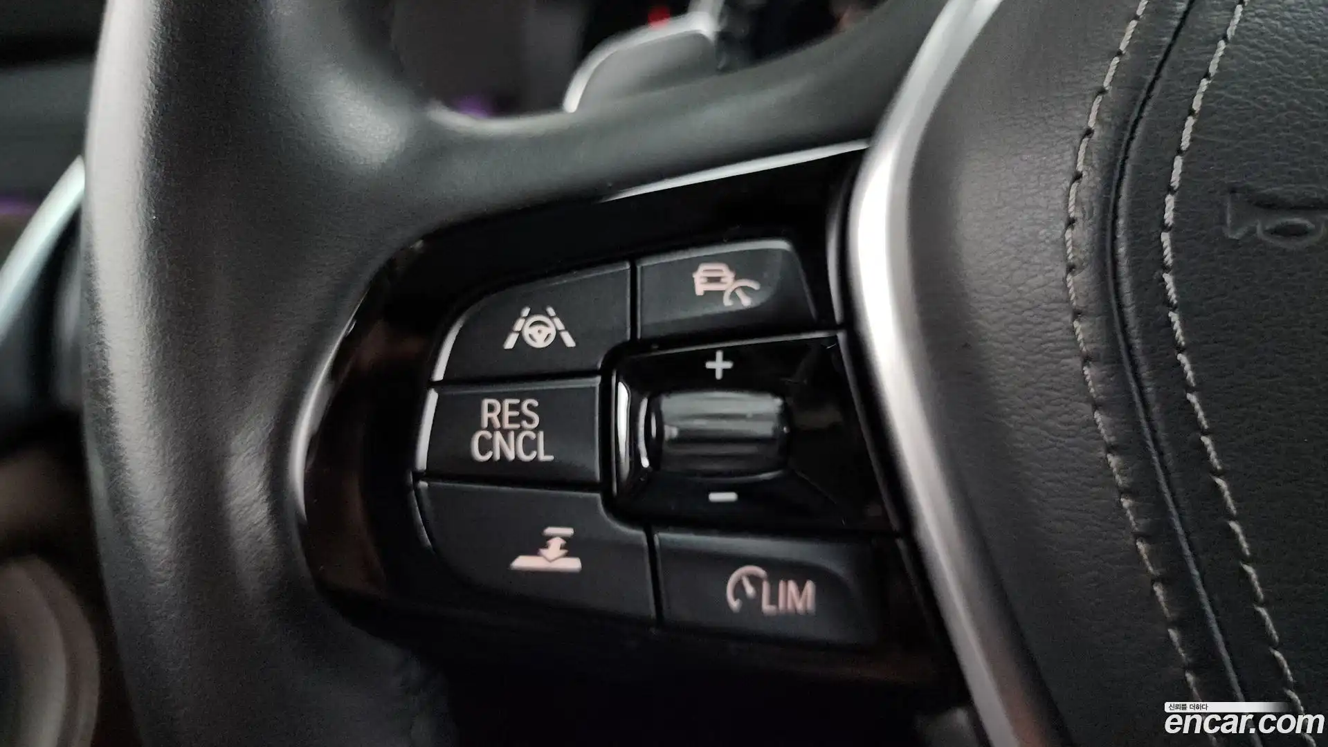5-Series BMW 2018.6-OPTION-019