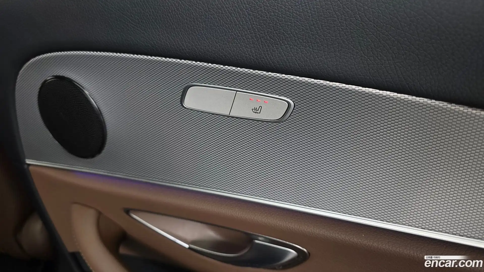 E-Class Mercedes-Benz 2017.10-OPTION-021