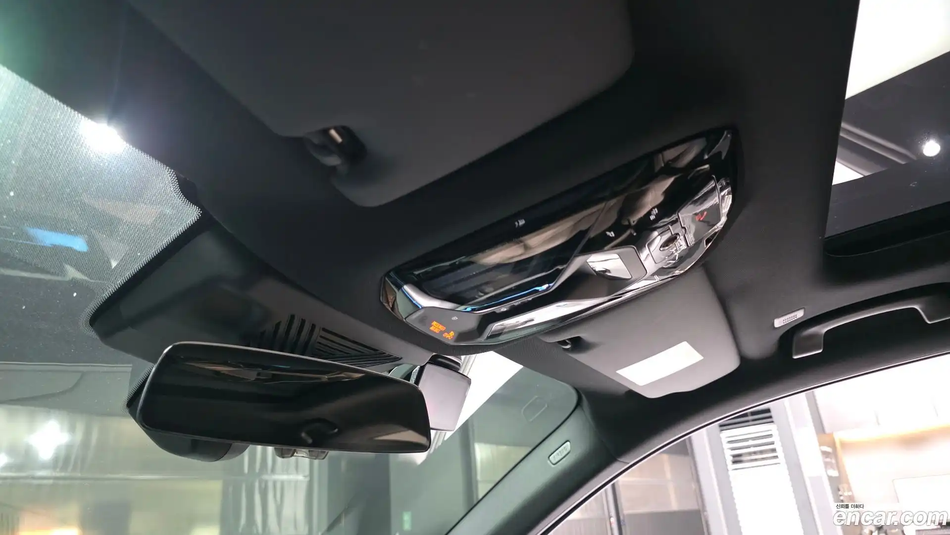 5-Series BMW 2025.5-OPTION-041