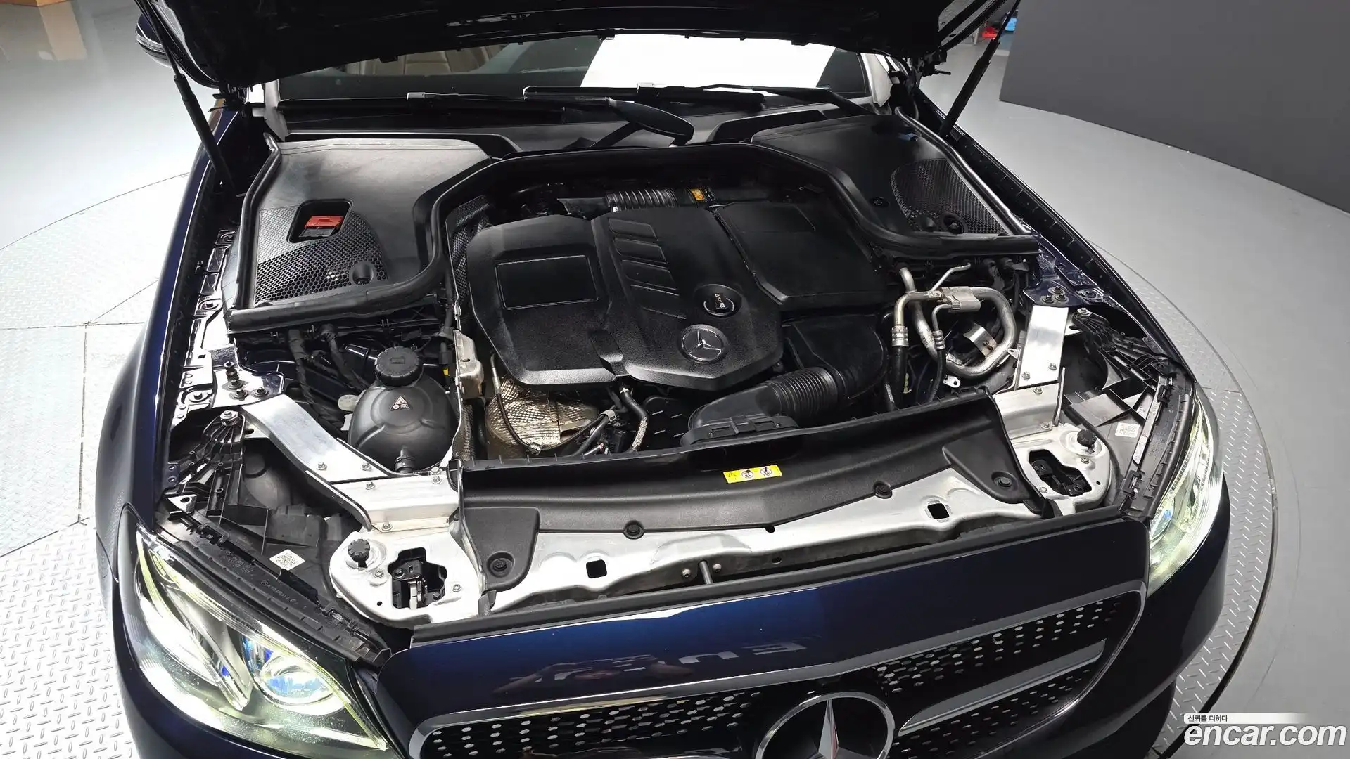 E-Class Mercedes-Benz 2018.3-OUTER-006