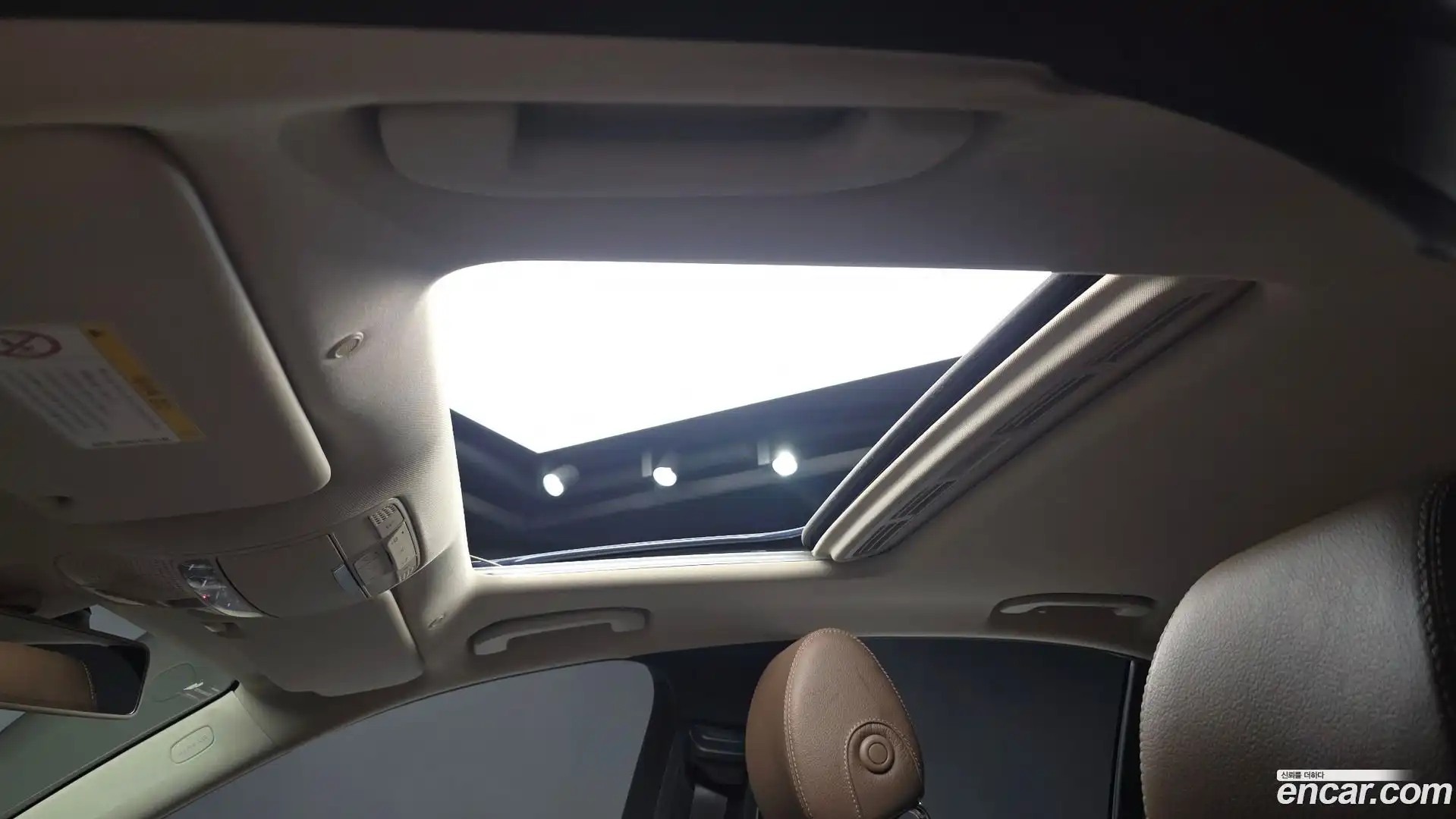 E-Class Mercedes-Benz 2018.3-OPTION-022