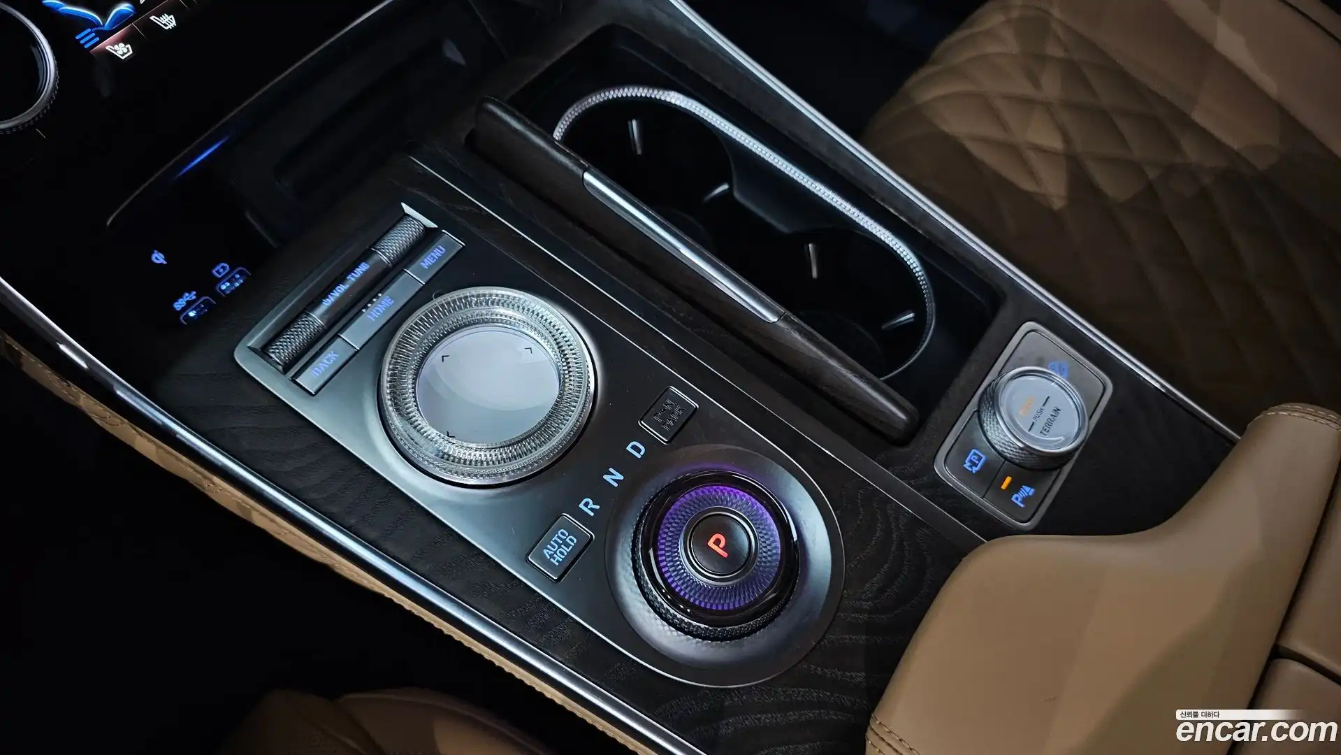 GV80 Genesis 2022.3-INNER-009