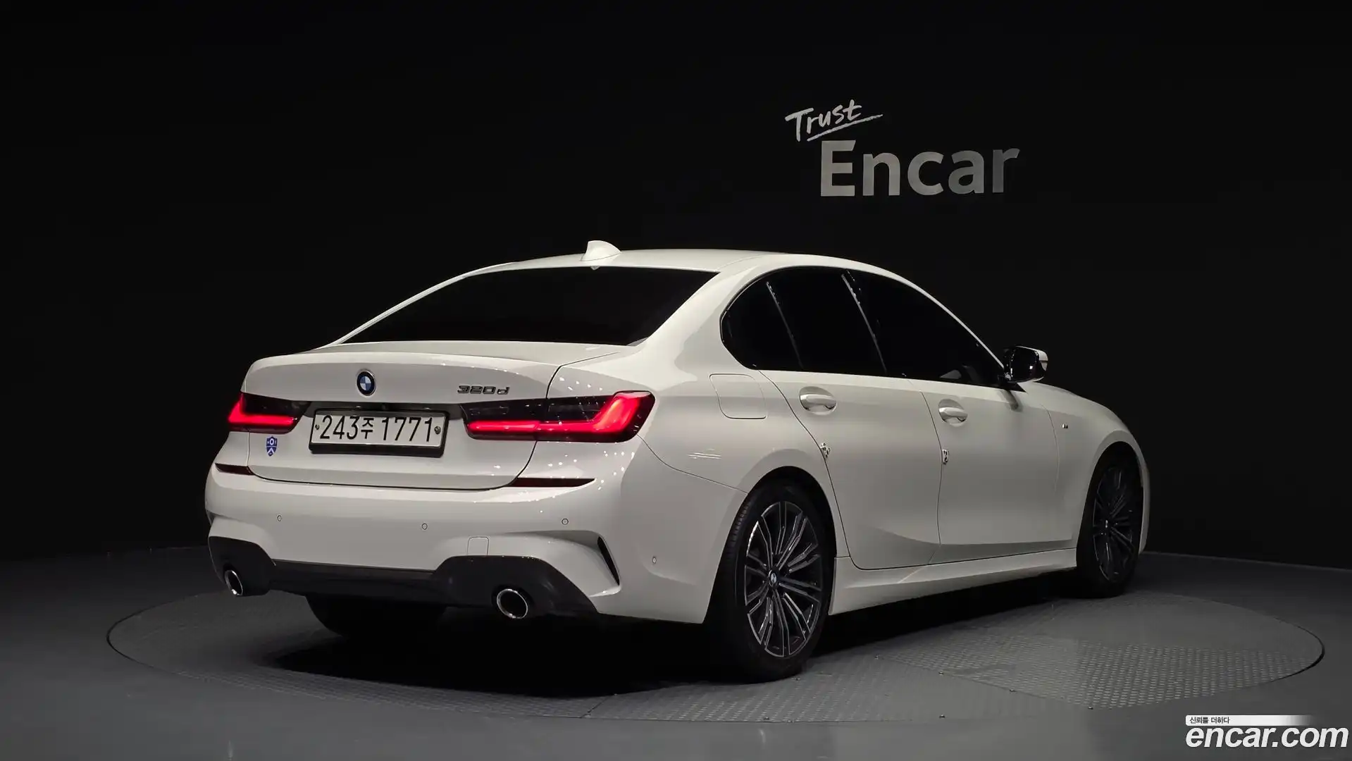 3-Series BMW 2019.10-OUTER-002
