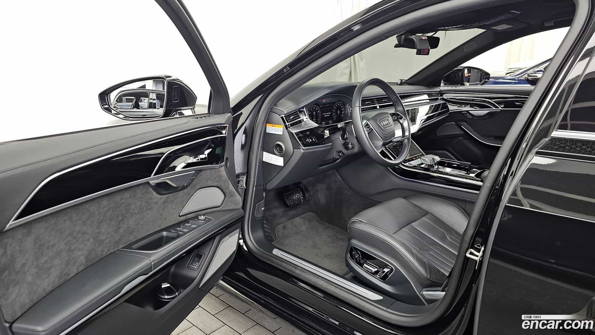 A8 Audi 2021.11-INNER-010
