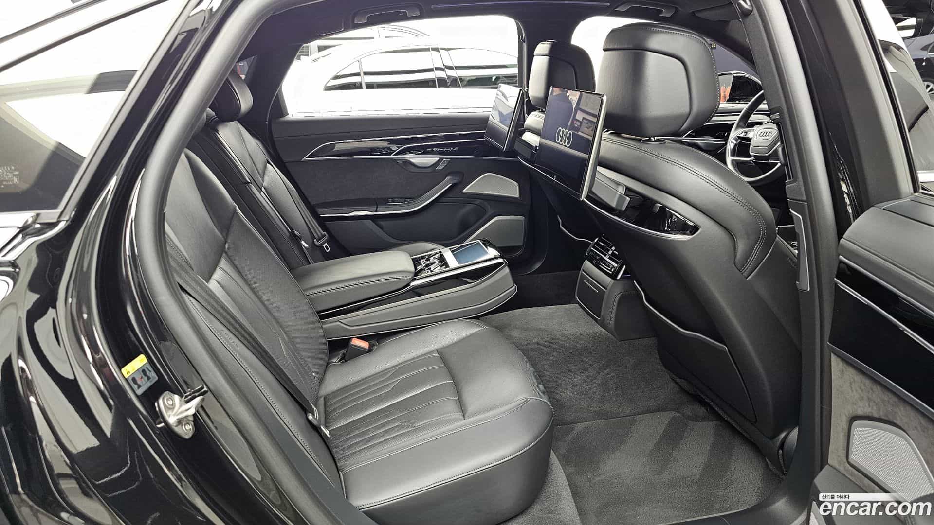 A8 Audi 2021.11-OPTION-016