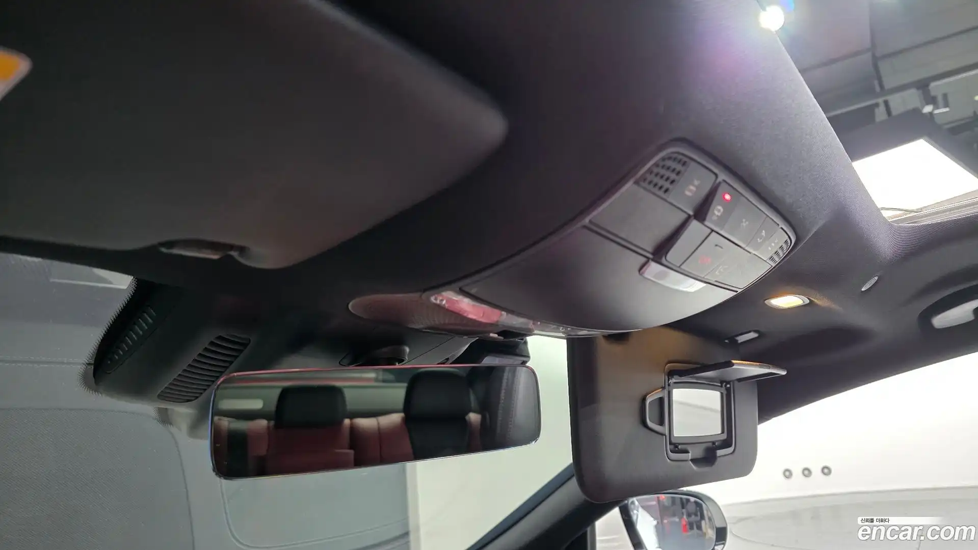 CLS-Class Mercedes-Benz 2019.11-OPTION-045
