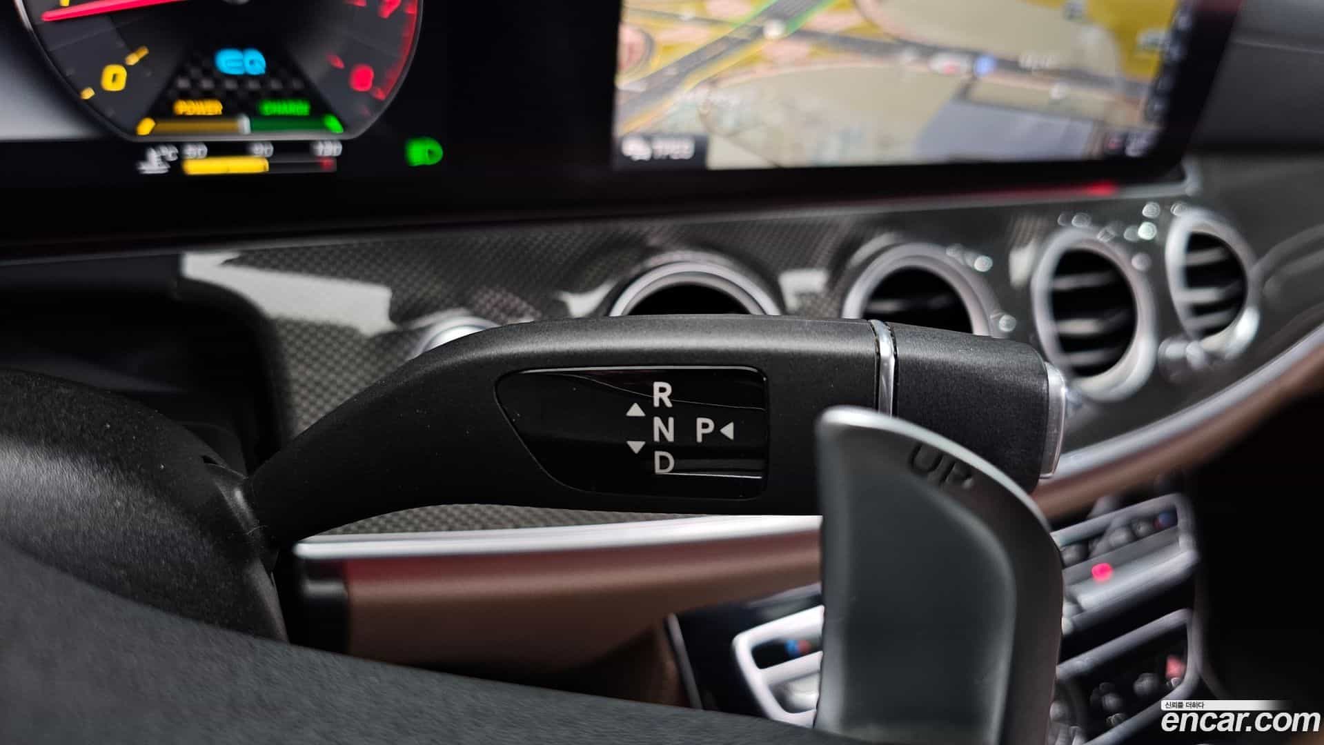 E-Class Mercedes-Benz 2019.11-INNER-009
