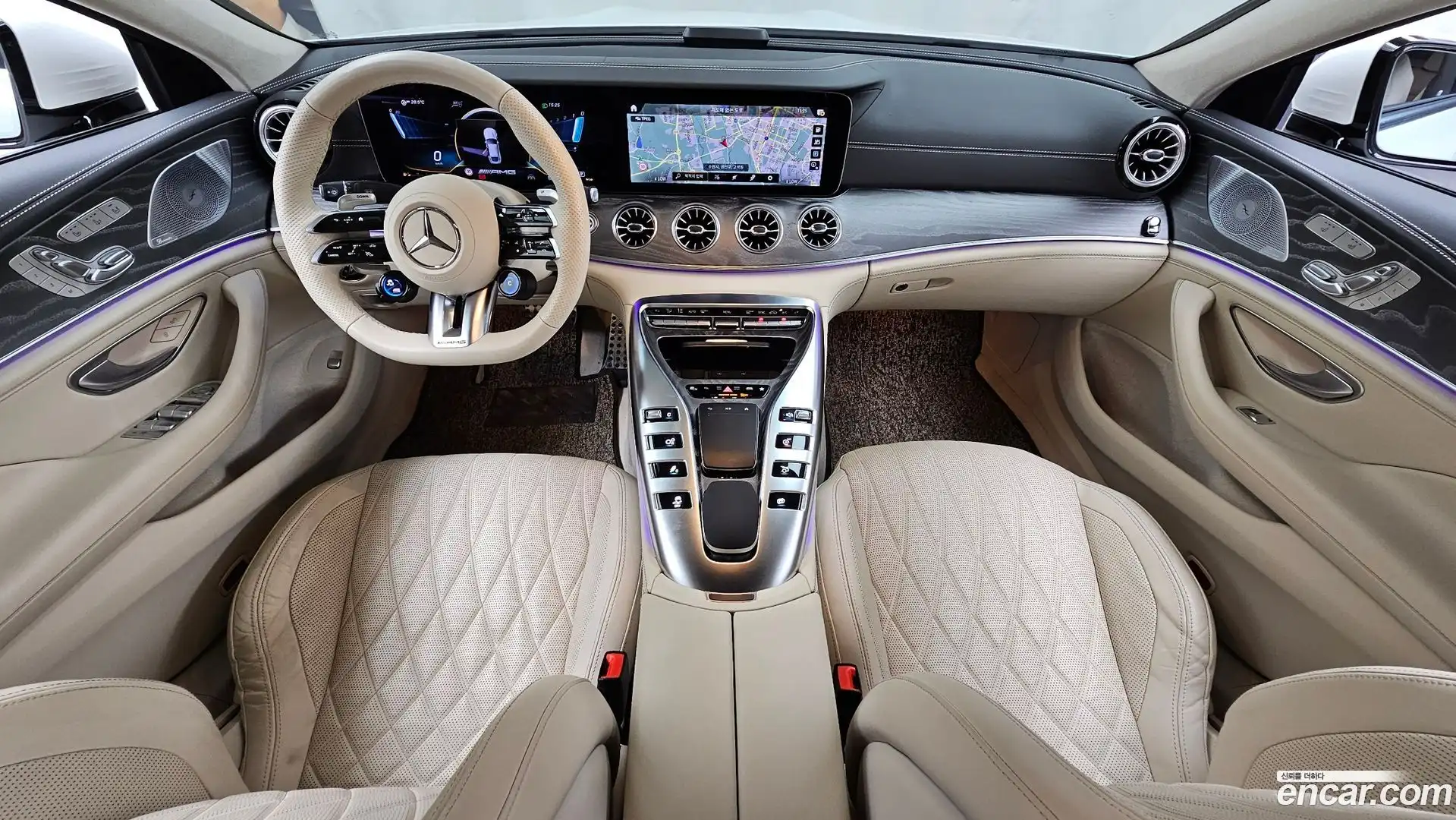 AMG GT Mercedes-Benz 2023.4-INNER-007