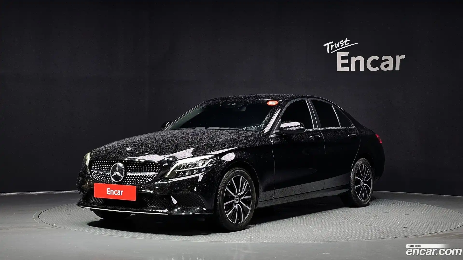 C-Class Mercedes-Benz 2019.10-OUTER-001