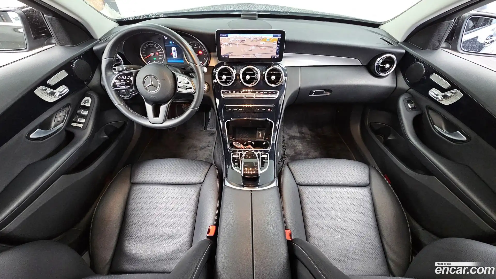 C-Class Mercedes-Benz 2019.10-INNER-007