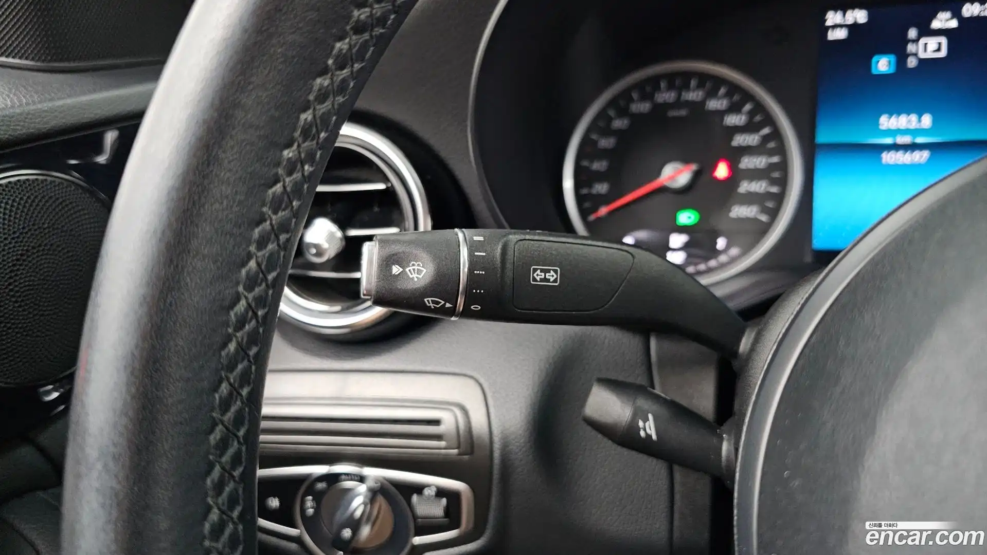 C-Class Mercedes-Benz 2019.10-OPTION-022