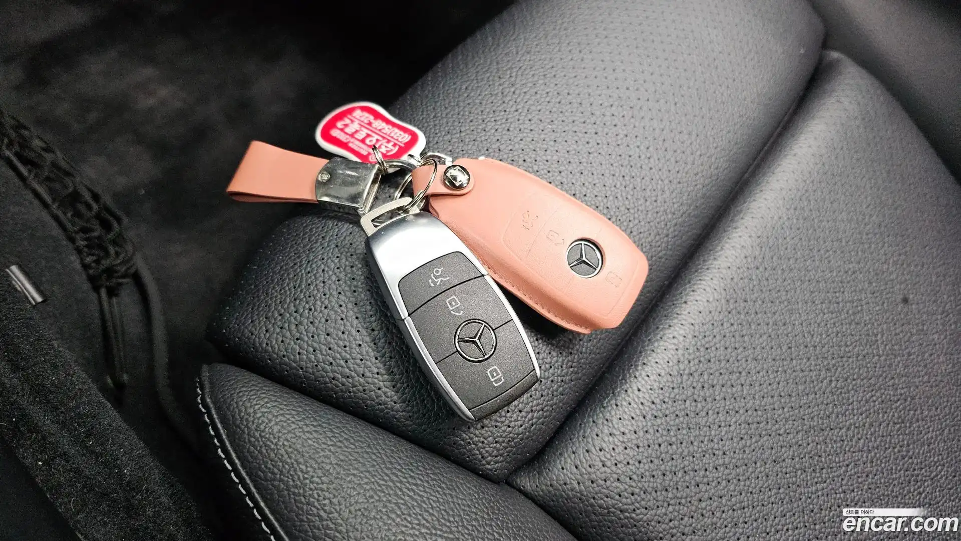 C-Class Mercedes-Benz 2019.10-OPTION-042