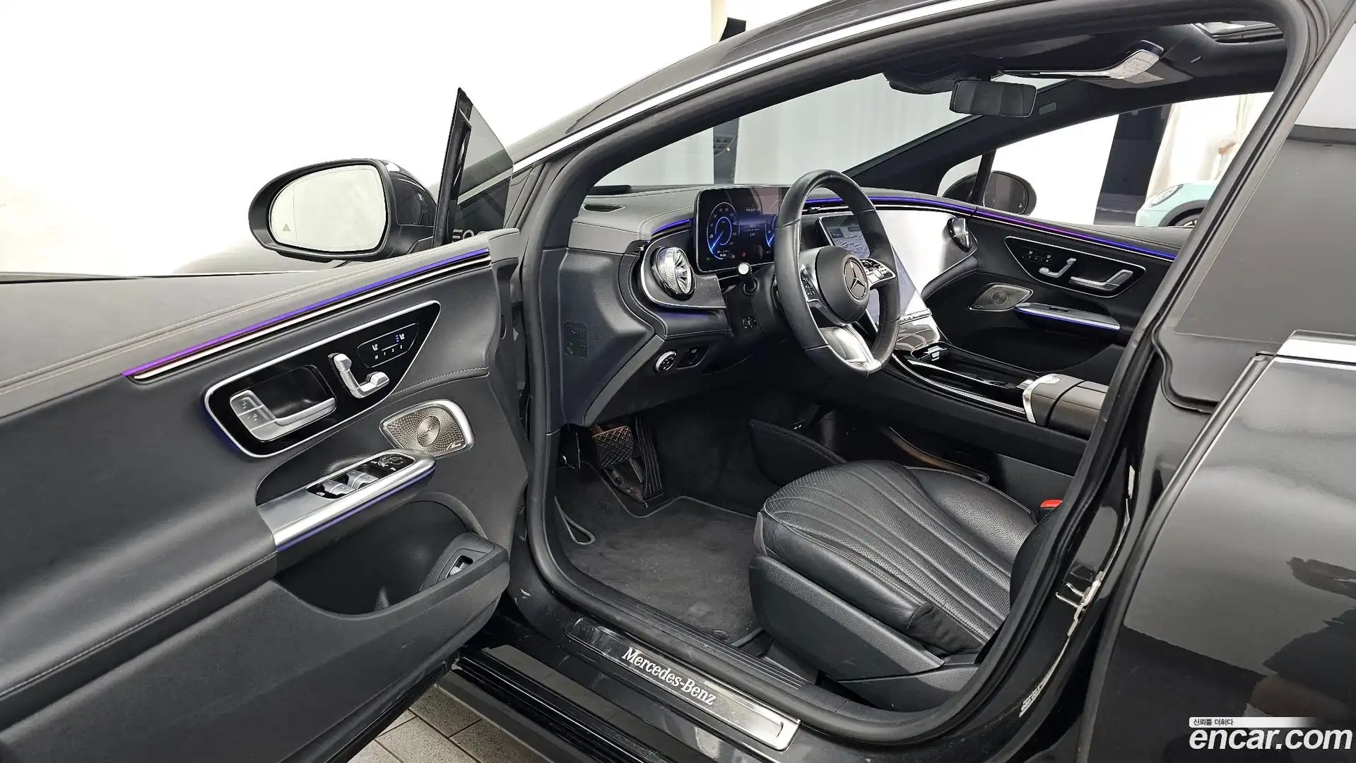 EQE Mercedes-Benz 2023.6-INNER-010